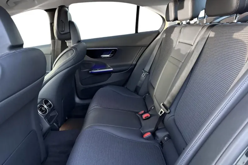 Mercedes-Benz C din 2025 cu 15 km - oferta MER161419 - foto 10