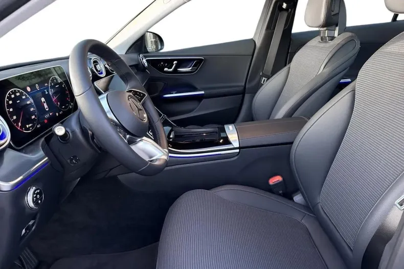 Mercedes-Benz C din 2025 cu 15 km - oferta MER161419 - foto 11