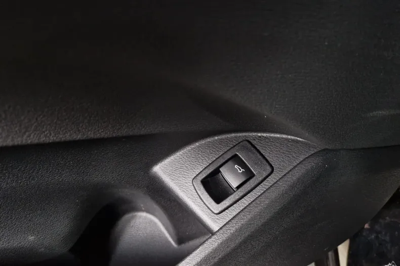 BMW X1 din 2020 cu 18.075 km - oferta BMW161421 - foto 11