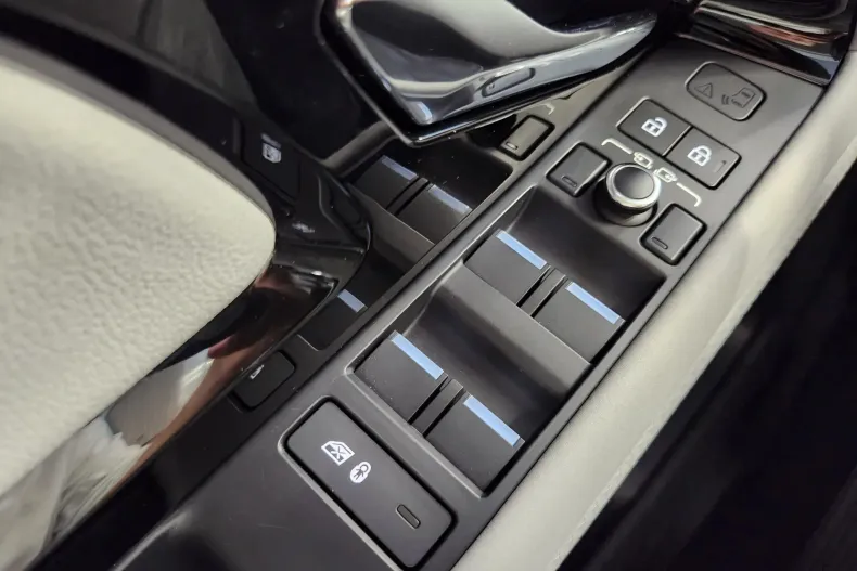 Land Rover Range Rover Evoque din 2021 cu 79.945 km - oferta LAN161424 - foto 25