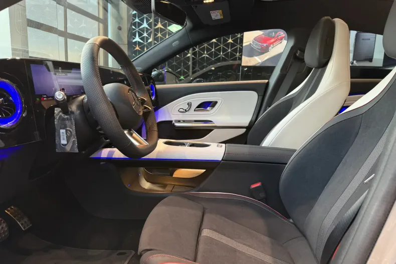 Mercedes-Benz CLA din 2025 cu 15 km - oferta MER161427 - foto 7