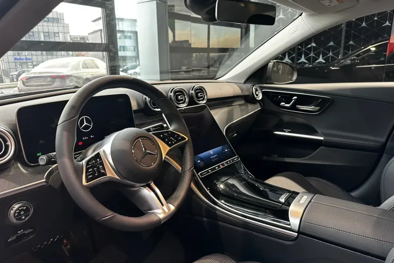 Mercedes-Benz C din 2025 cu 11 km - oferta MER161429 - foto 5