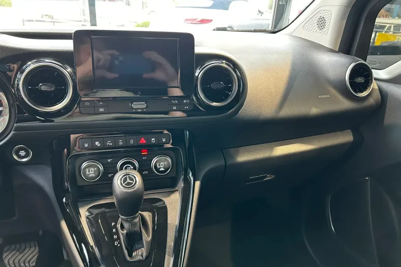 Mercedes-Benz T din 2024 cu 500 km - oferta MER161437 - foto 7