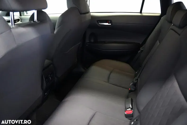 Toyota Corolla Cross din 2023 cu 10 km - oferta TOY161467 - foto 9