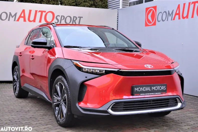Toyota bZ4X din 2022 cu 13.000 km - oferta TOY161469 - foto 1