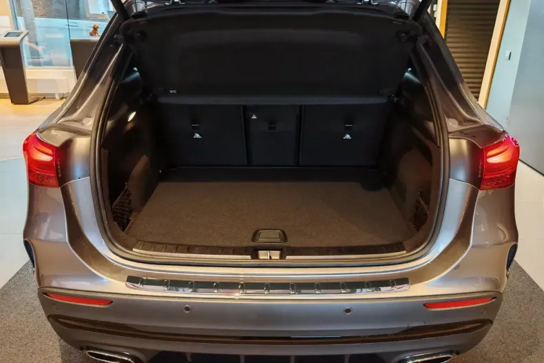 Mercedes-Benz GLA din 2025 cu 1 km - oferta MER161478 - foto 14