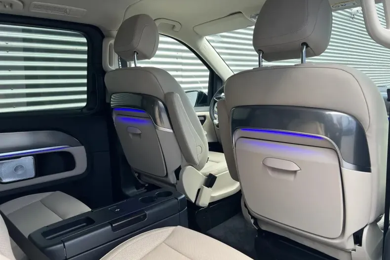 Mercedes-Benz V din 2025 cu 10 km - oferta MER161479 - foto 17