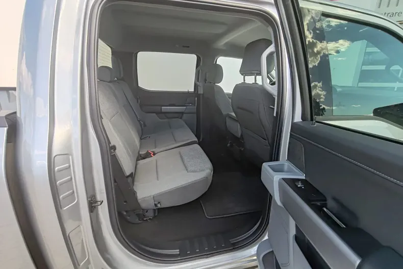 Ford F 150 din 2024 cu 6.300 km - oferta FOR161483 - foto 15