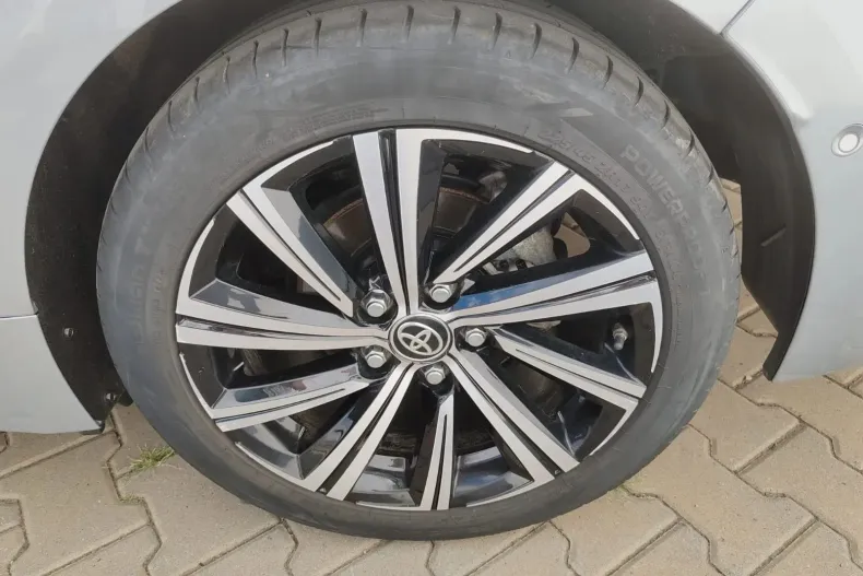 Toyota Corolla din 2022 cu 91.741 km - oferta TOY161485 - foto 18