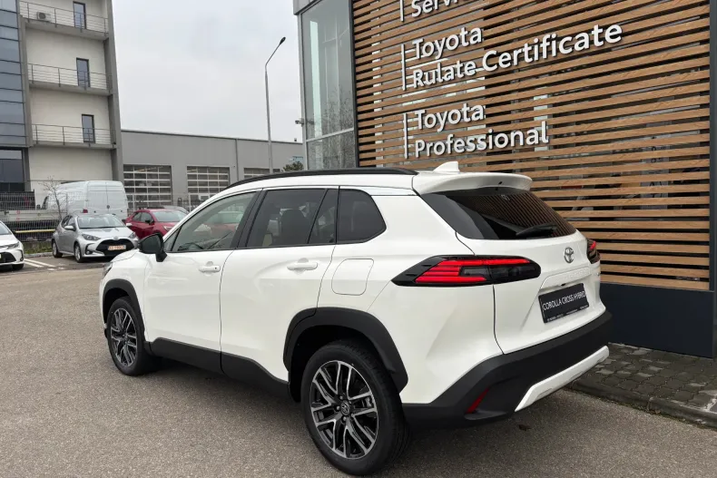 Toyota Corolla din 2025 cu 7 km - oferta TOY161490 - foto 3