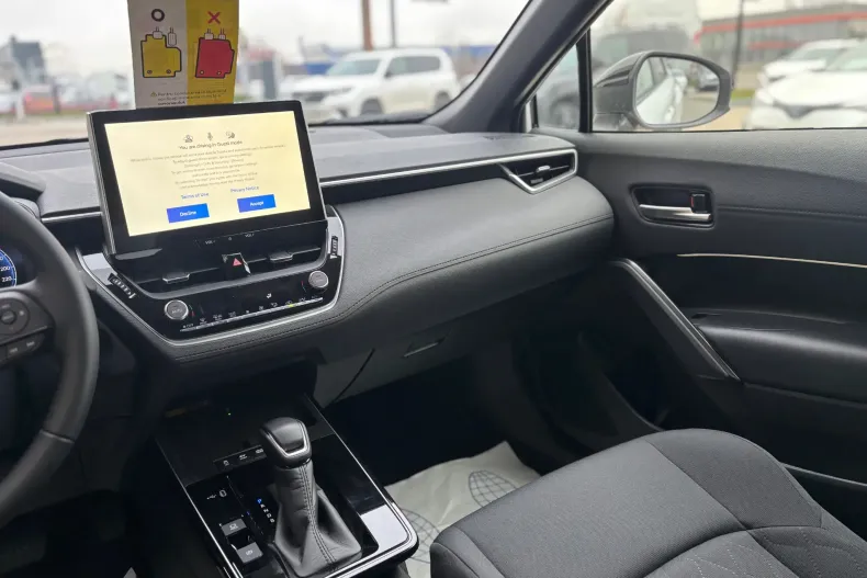 Toyota Corolla din 2025 cu 7 km - oferta TOY161490 - foto 18