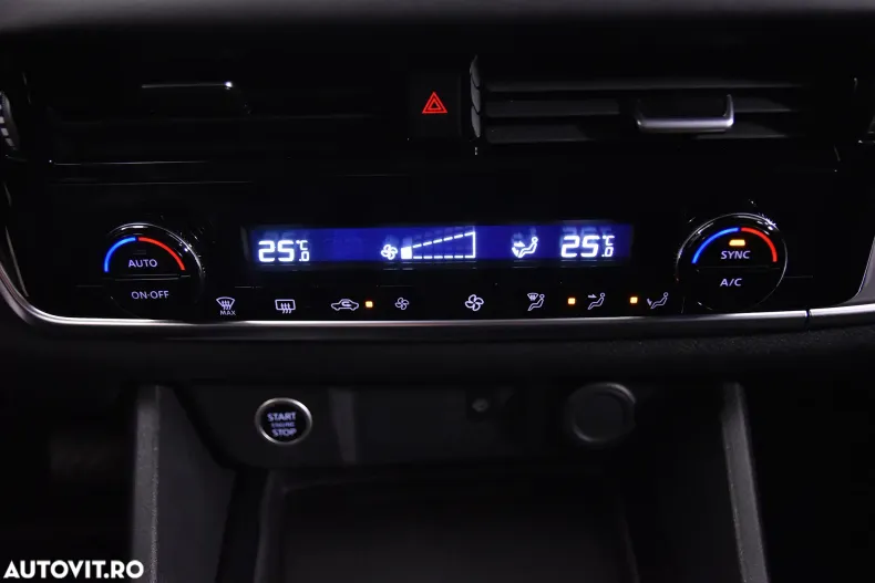 Nissan Qashqai din 2023 cu 13.562 km - oferta NIS161500 - foto 17
