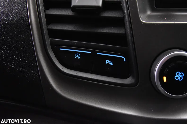 Ford Transit Custom din 2020 cu 140.769 km - oferta FOR161504 - foto 15