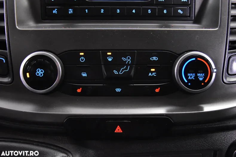 Ford Transit Custom din 2020 cu 140.769 km - oferta FOR161504 - foto 16