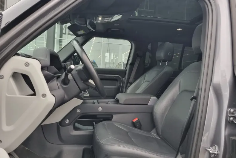 Land Rover Defender din 2022 cu 71.000 km - oferta LAN161506 - foto 20