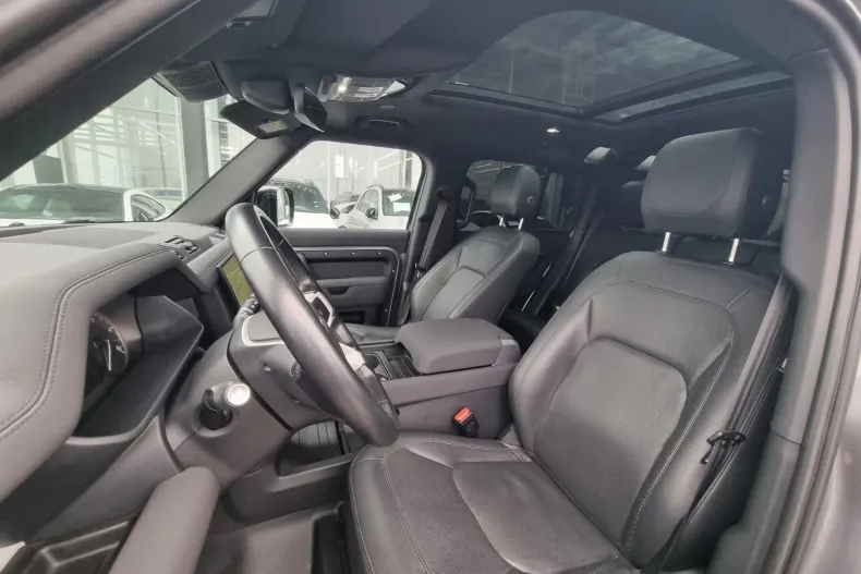 Land Rover Defender din 2022 cu 71.000 km - oferta LAN161506 - foto 29