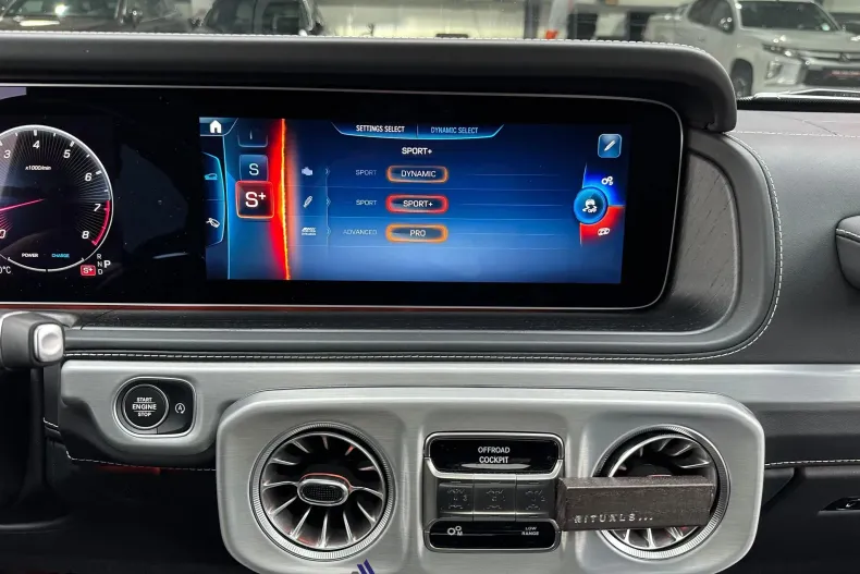 Mercedes-Benz G din 2024 cu 14.323 km - oferta MER161507 - foto 17