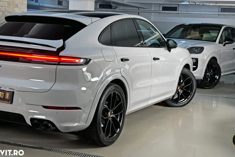 Porsche Cayenne Coupe din 2023 cu 42.149 km - oferta POR161509 - foto 11