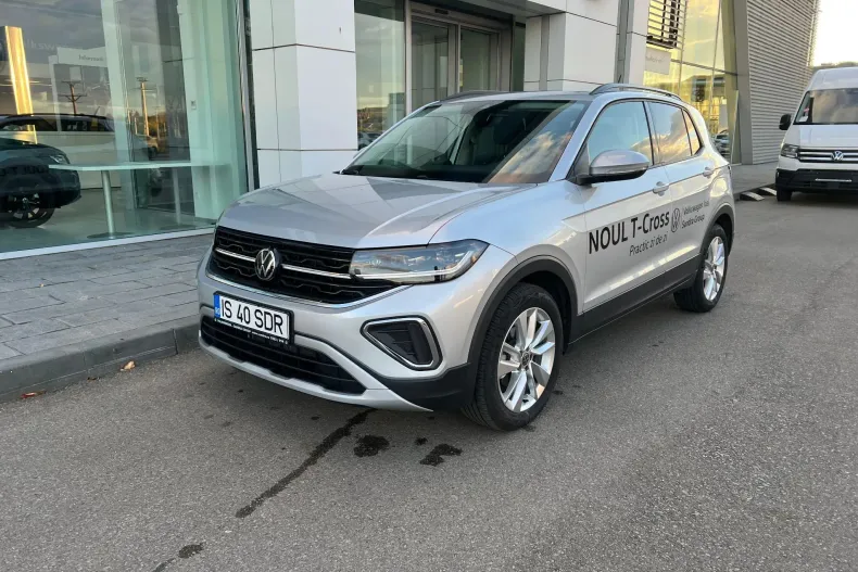 Volkswagen T-Cross din 2025 cu 5.626 km - oferta VOL161515 - foto 1