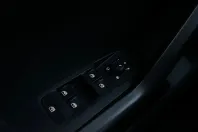 Volkswagen T-Cross din 2025 cu 5.626 km - oferta VOL161515 - foto 17