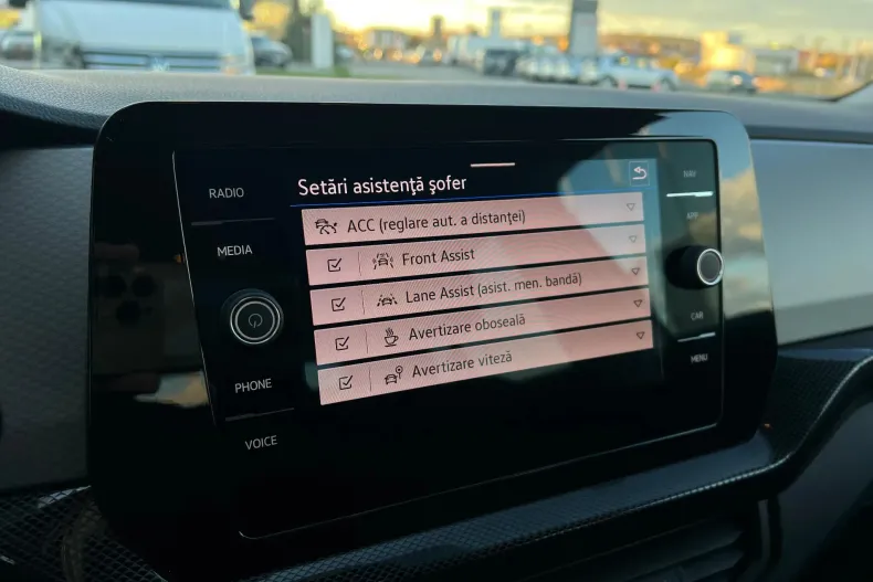 Volkswagen T-Cross din 2025 cu 5.626 km - oferta VOL161515 - foto 18