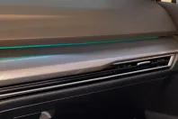 Volkswagen Golf din 2025 cu 8 km - oferta VOL161518 - foto 36