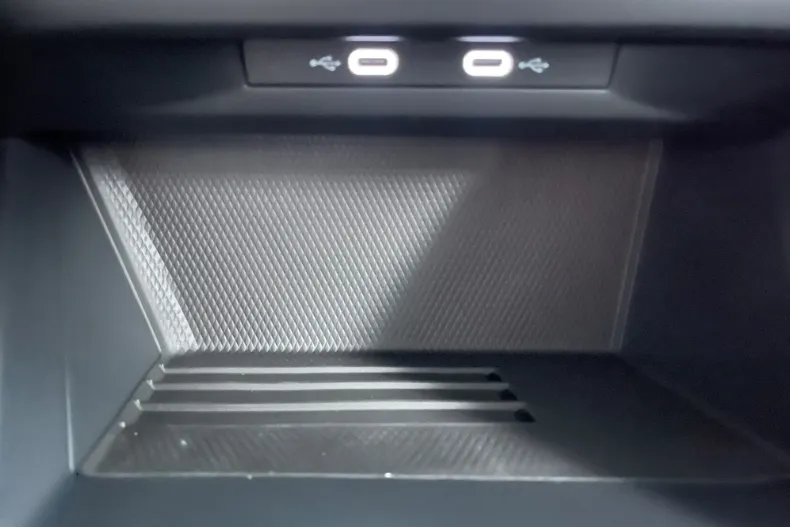 Volkswagen Golf din 2024 cu 6 km - oferta VOL161519 - foto 20