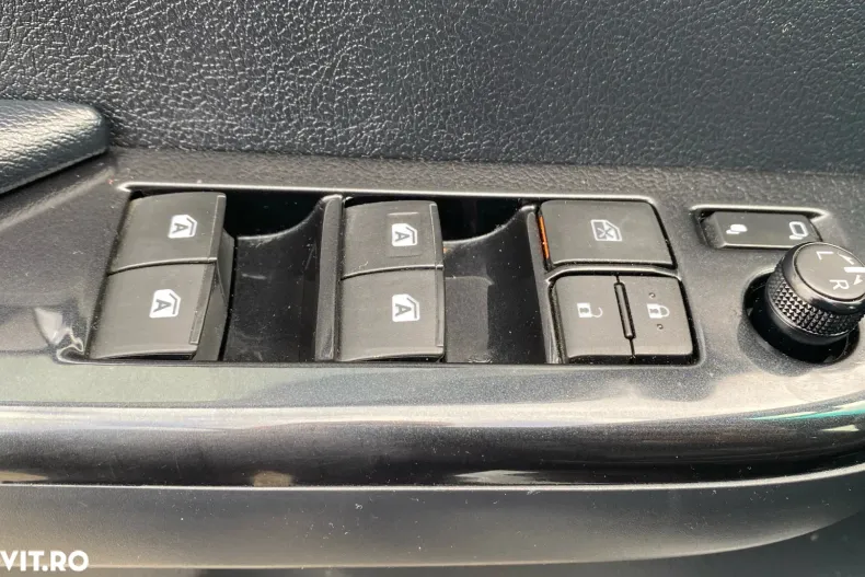 Toyota Hilux din 2022 cu 84.000 km - oferta TOY161529 - foto 11