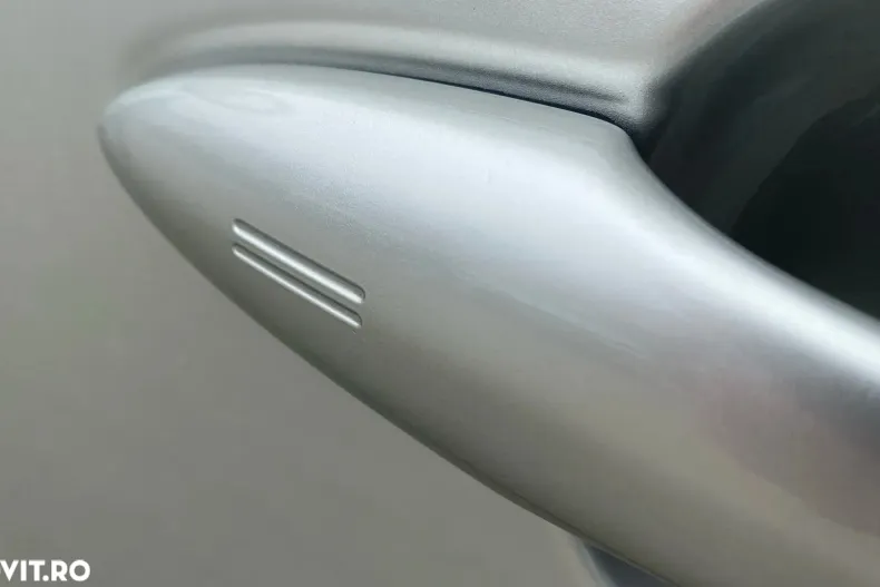 Toyota bZ4X din 2024 cu 12.000 km - oferta TOY161532 - foto 20