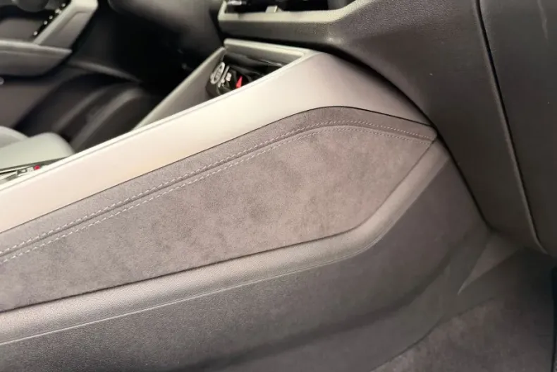 Audi Q5 din 2025 cu 1.500 km - oferta AUD161544 - foto 19