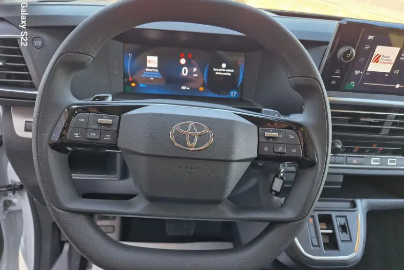 Toyota Proace din 2024 cu 4.943 km - oferta TOY161568 - foto 16