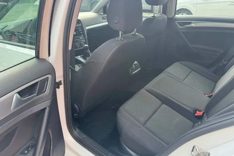 Volkswagen Golf din 2020 cu 43.000 km - oferta VOL161577 - foto 7