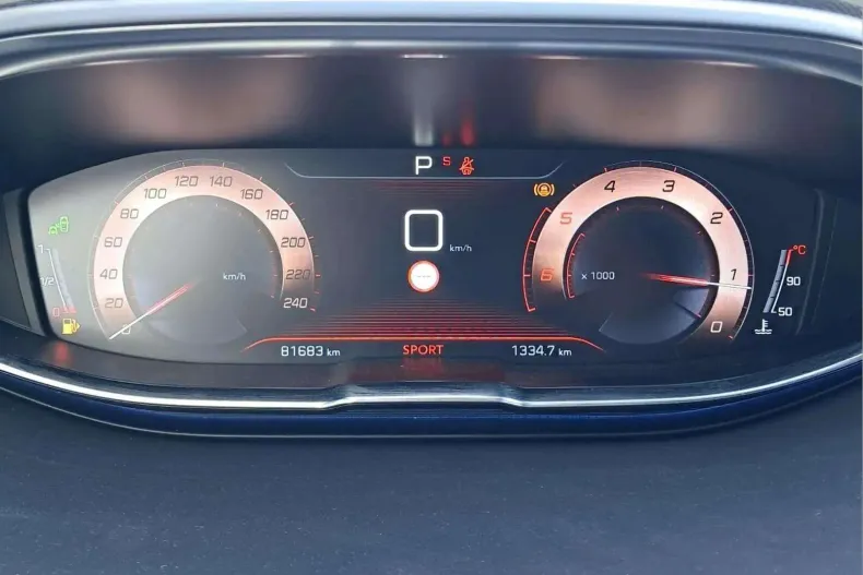 Peugeot 3008 din 2019 cu 81.693 km - oferta PEU161588 - foto 12