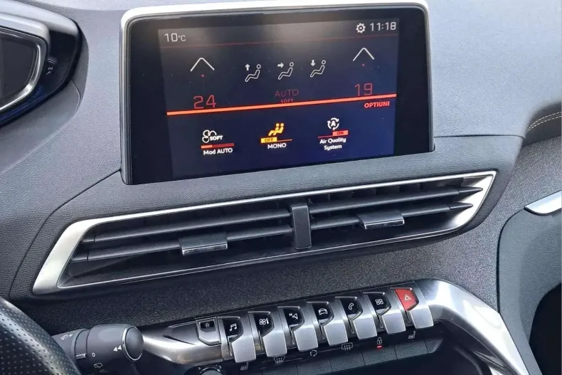 Peugeot 3008 din 2019 cu 81.693 km - oferta PEU161588 - foto 15