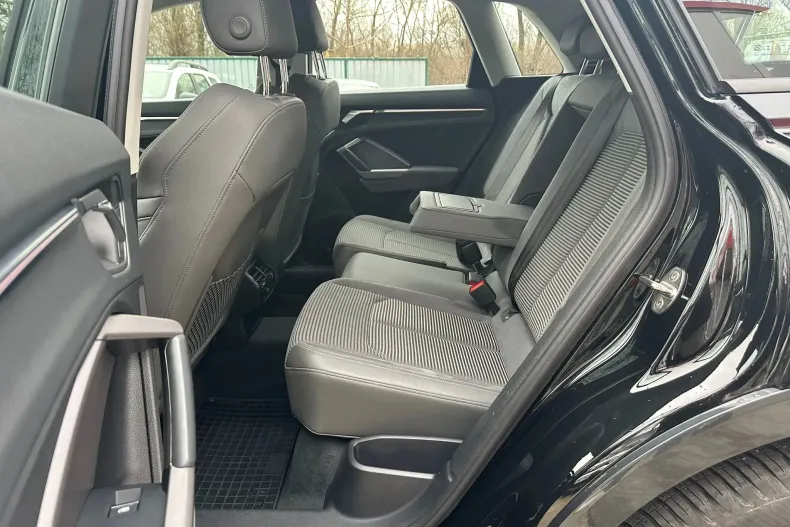 Audi Q3 din 2024 cu 38.128 km - oferta AUD161589 - foto 13