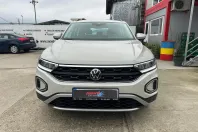 Volkswagen T-Roc din 2023 cu 32.799 km - oferta VOL161590 - foto 2