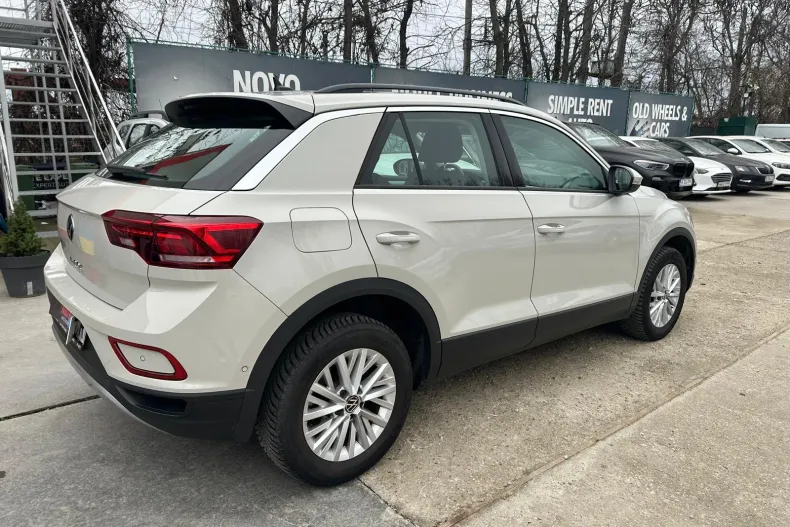 Volkswagen T-Roc din 2023 cu 32.799 km - oferta VOL161590 - foto 5