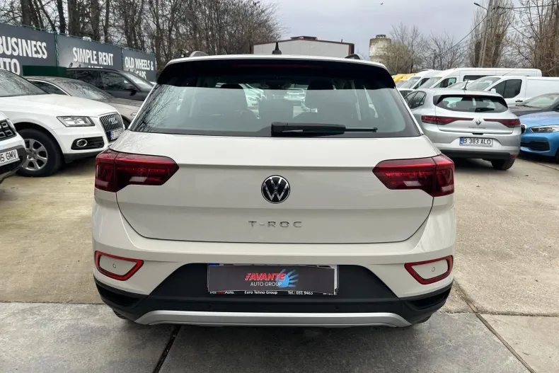 Volkswagen T-Roc din 2023 cu 32.799 km - oferta VOL161590 - foto 6