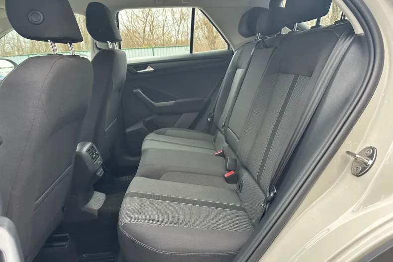 Volkswagen T-Roc din 2023 cu 32.799 km - oferta VOL161590 - foto 12