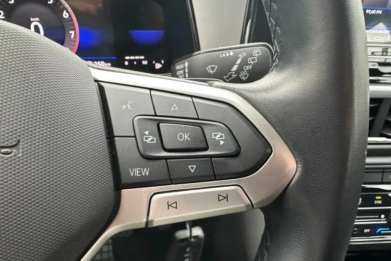 Volkswagen T-Roc din 2023 cu 32.799 km - oferta VOL161590 - foto 18