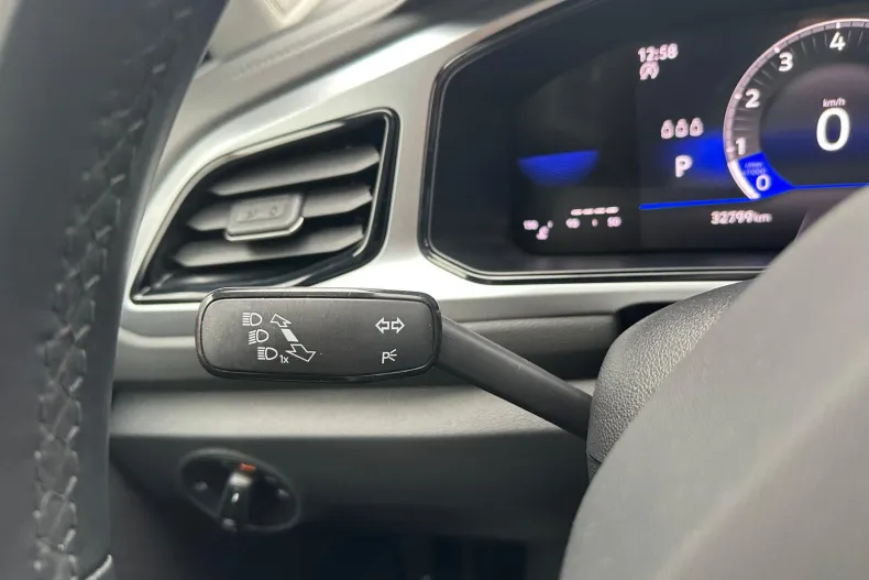 Volkswagen T-Roc din 2023 cu 32.799 km - oferta VOL161590 - foto 23