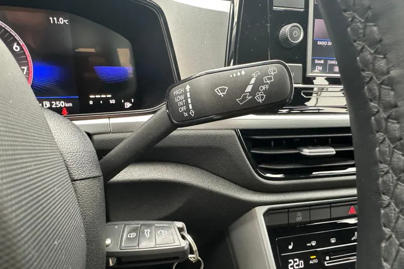 Volkswagen T-Roc din 2023 cu 32.799 km - oferta VOL161590 - foto 24