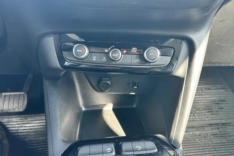 Opel Corsa din 2020 cu 23.000 km - oferta OPE161599 - foto 17