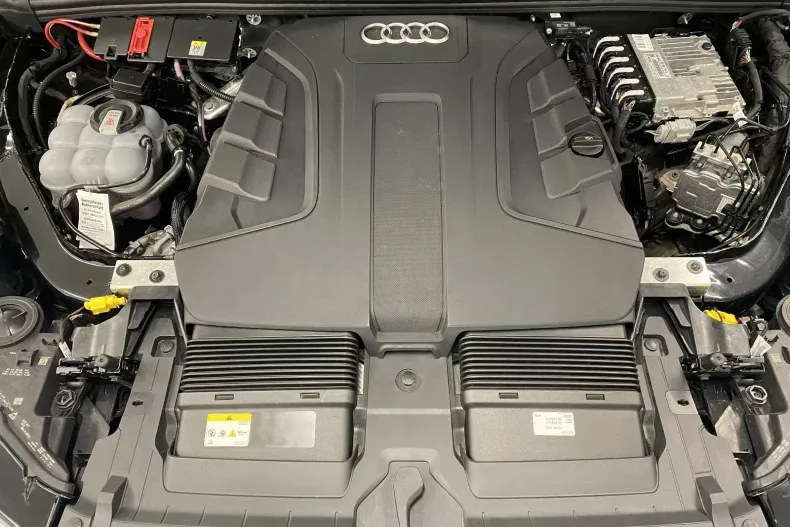 Audi Q7 din 2022 cu 80.244 km - oferta AUD161602 - foto 14