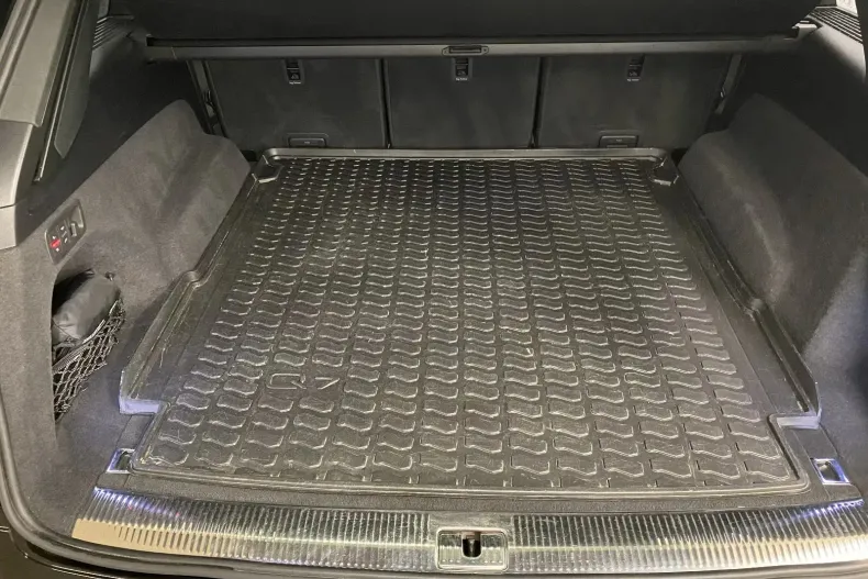 Audi Q7 din 2022 cu 80.244 km - oferta AUD161602 - foto 15