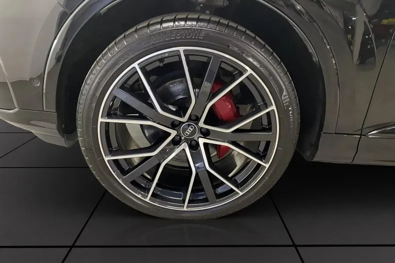 Audi Q7 din 2022 cu 80.244 km - oferta AUD161602 - foto 16