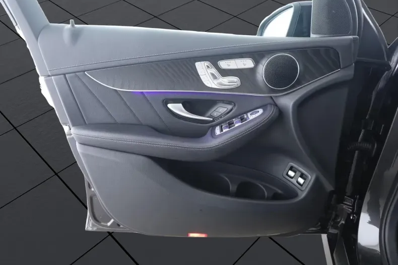 Mercedes-Benz GLC din 2021 cu 87.512 km - oferta MER161605 - foto 12