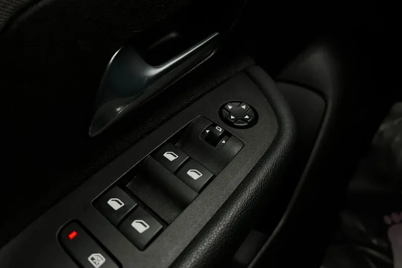 Opel Mokka din 2023 cu 99.119 km - oferta OPE161609 - foto 28