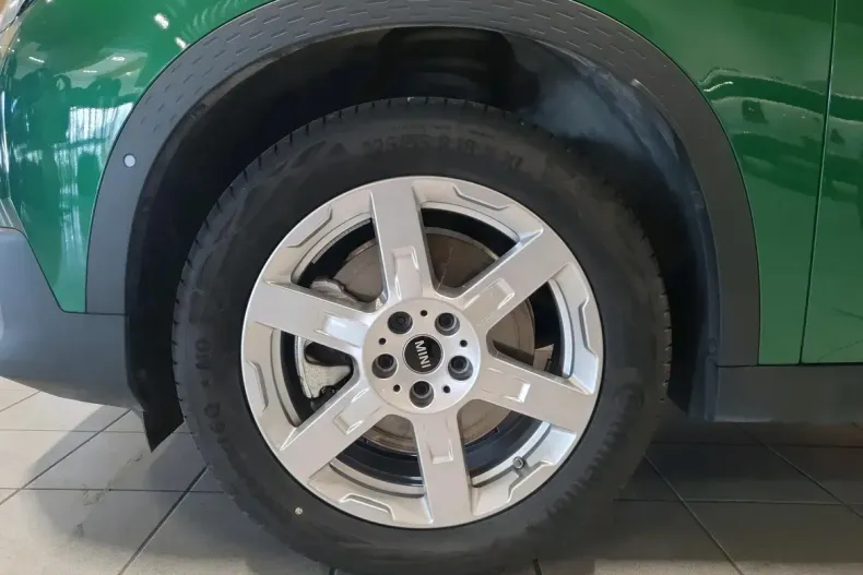 MINI Countryman din 2024 cu 17.930 km - oferta MIN161612 - foto 9