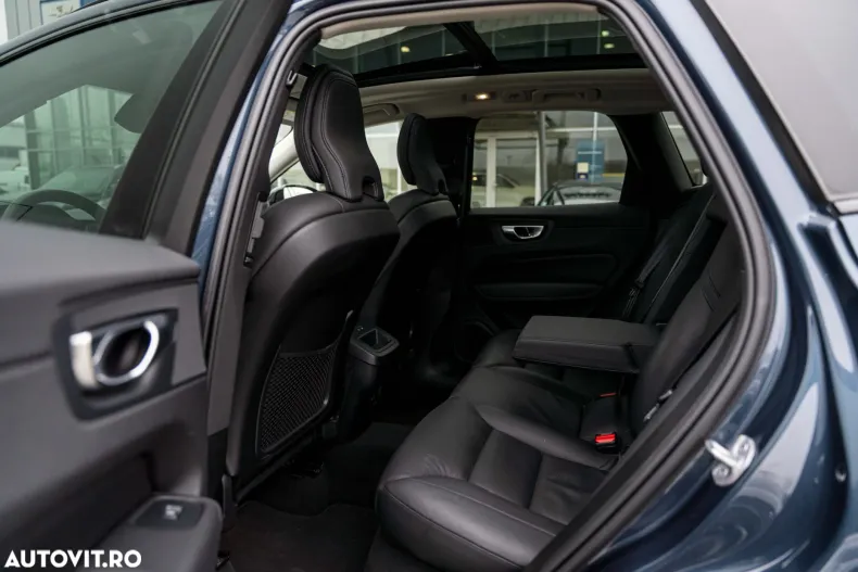 Volvo XC60 din 2024 cu 55.852 km - oferta VOL161620 - foto 18
